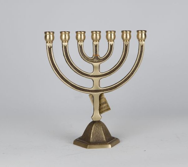 Round Menorah with Hexagonal base medium – Size 1 1